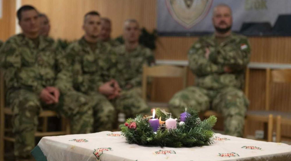 Adventi készülődés Nyíregyházán, a 2. Területvédelmi Ezrednél